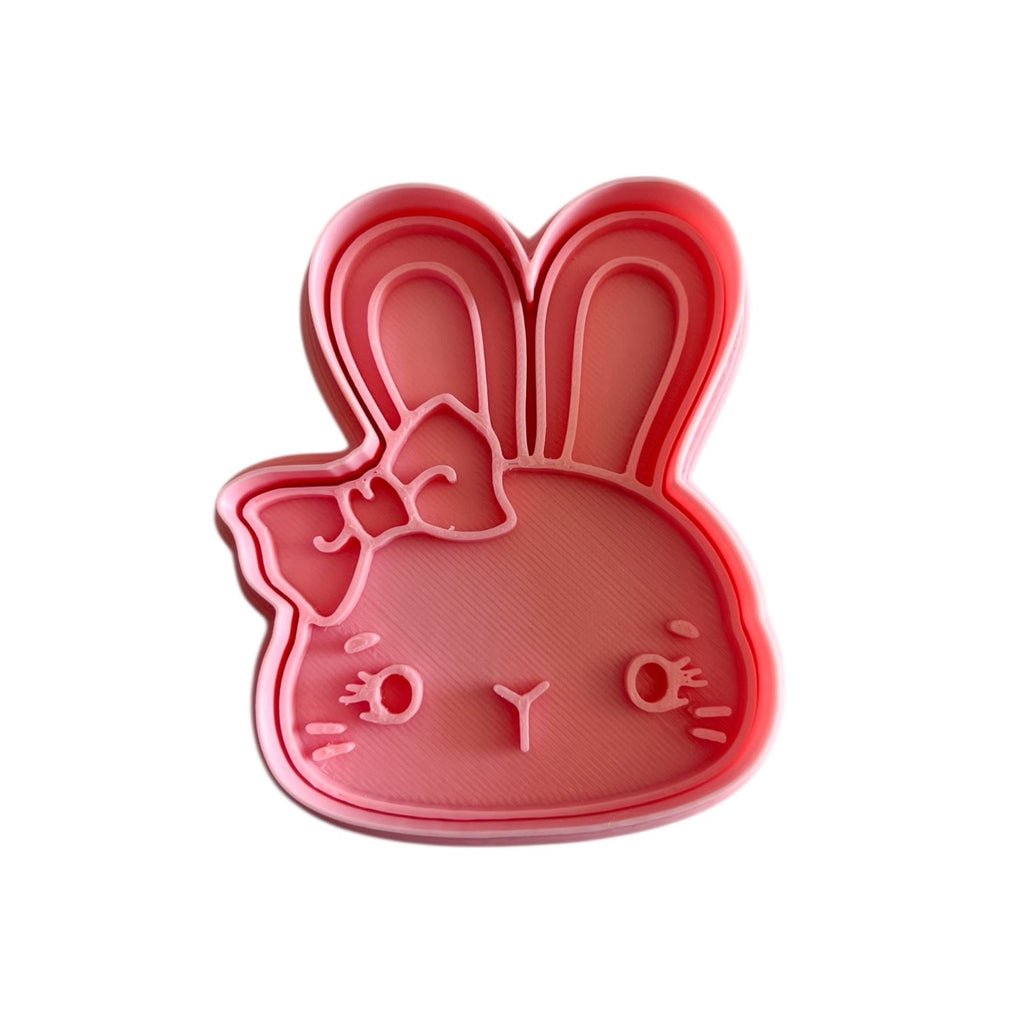 Cortador y sello de galleta coneja con lazito pascua para fondant reposteria, galletas, masa fria y manualidades.