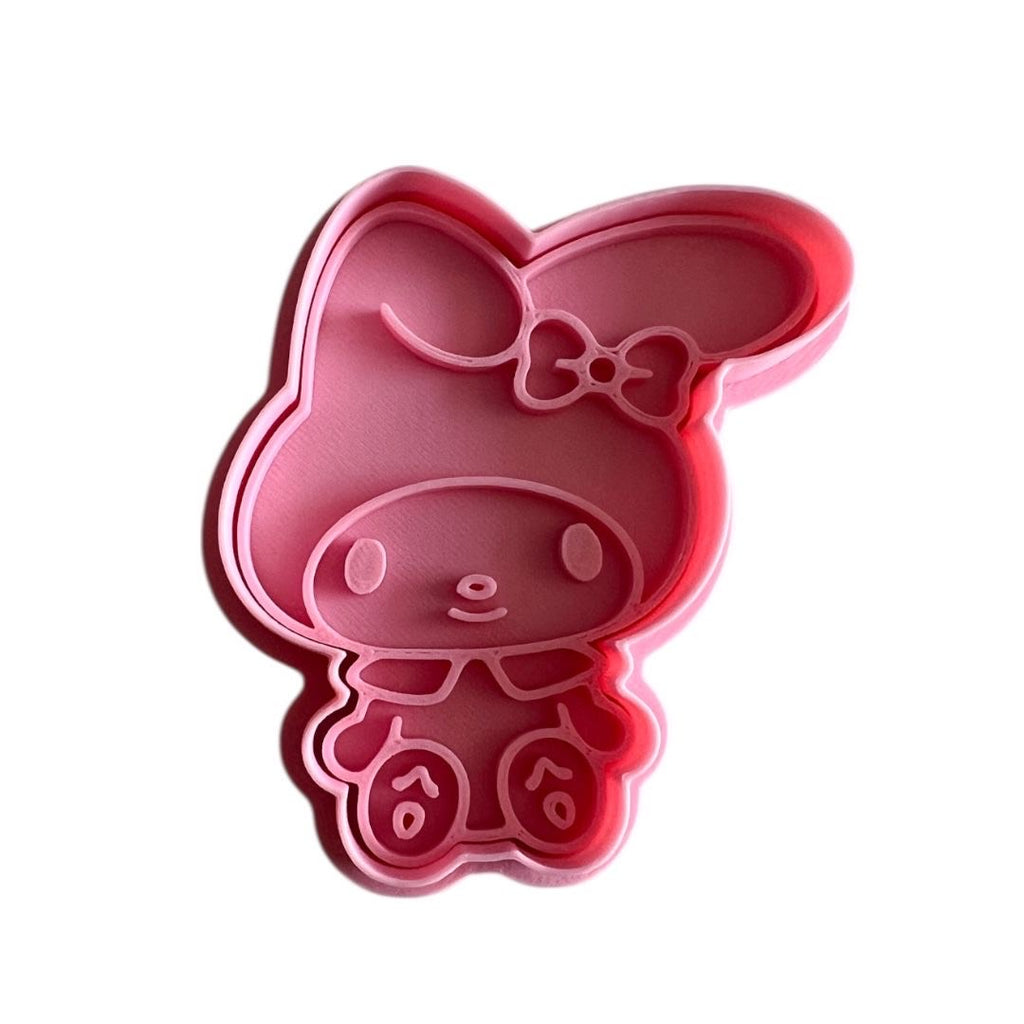 Cortador y sello de galleta Melody Anime para fondant reposteria, galletas, masa fria y manualidades.