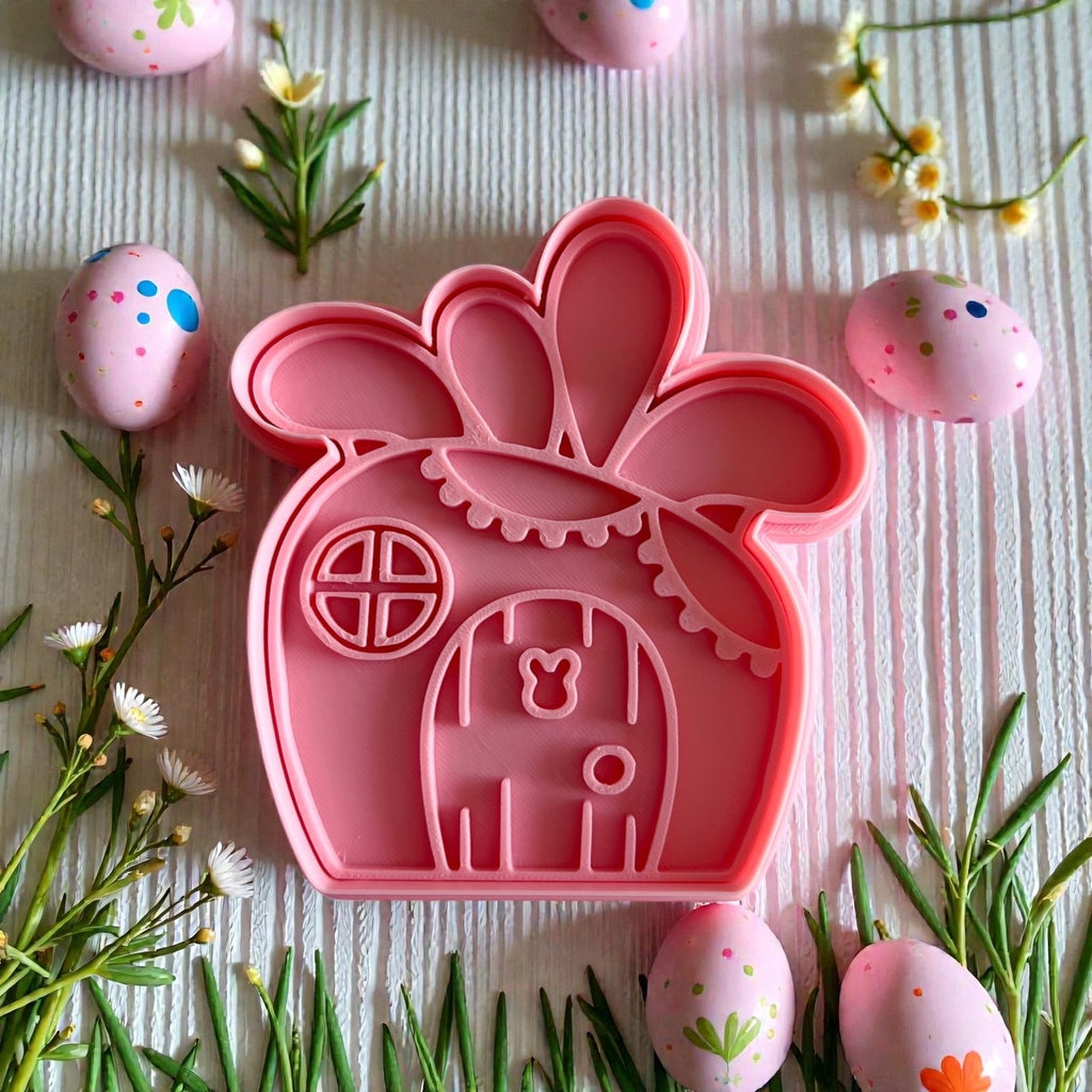 Cortador y sello de galleta casa de zanahoria pascua para fondant reposteria, galletas, masa fria y manualidades.