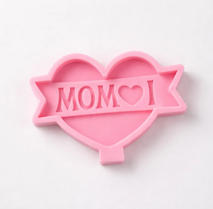 Molde de silicona de Corazon MOM mama fondant, reposteria, chocolate, yeso y manualidades.
