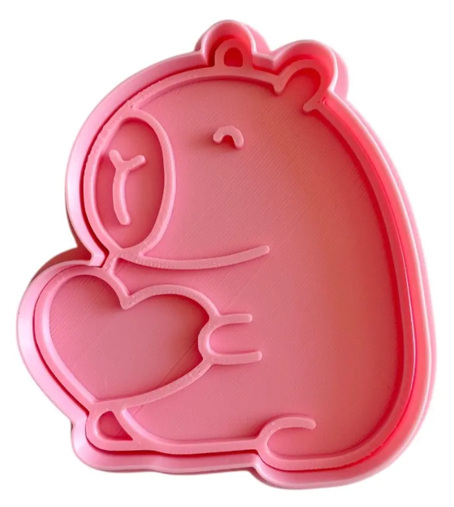 Cortador y sello de galleta Capibara enamorado para fondant reposteria, galletas, masa fria y manualidades.