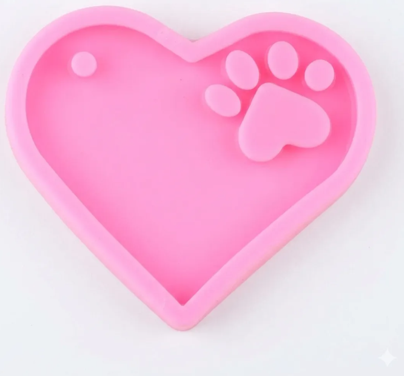 Molde de silicona de formas corazon con huella de perro para fondant, reposteria, chocolates, y manualidades.