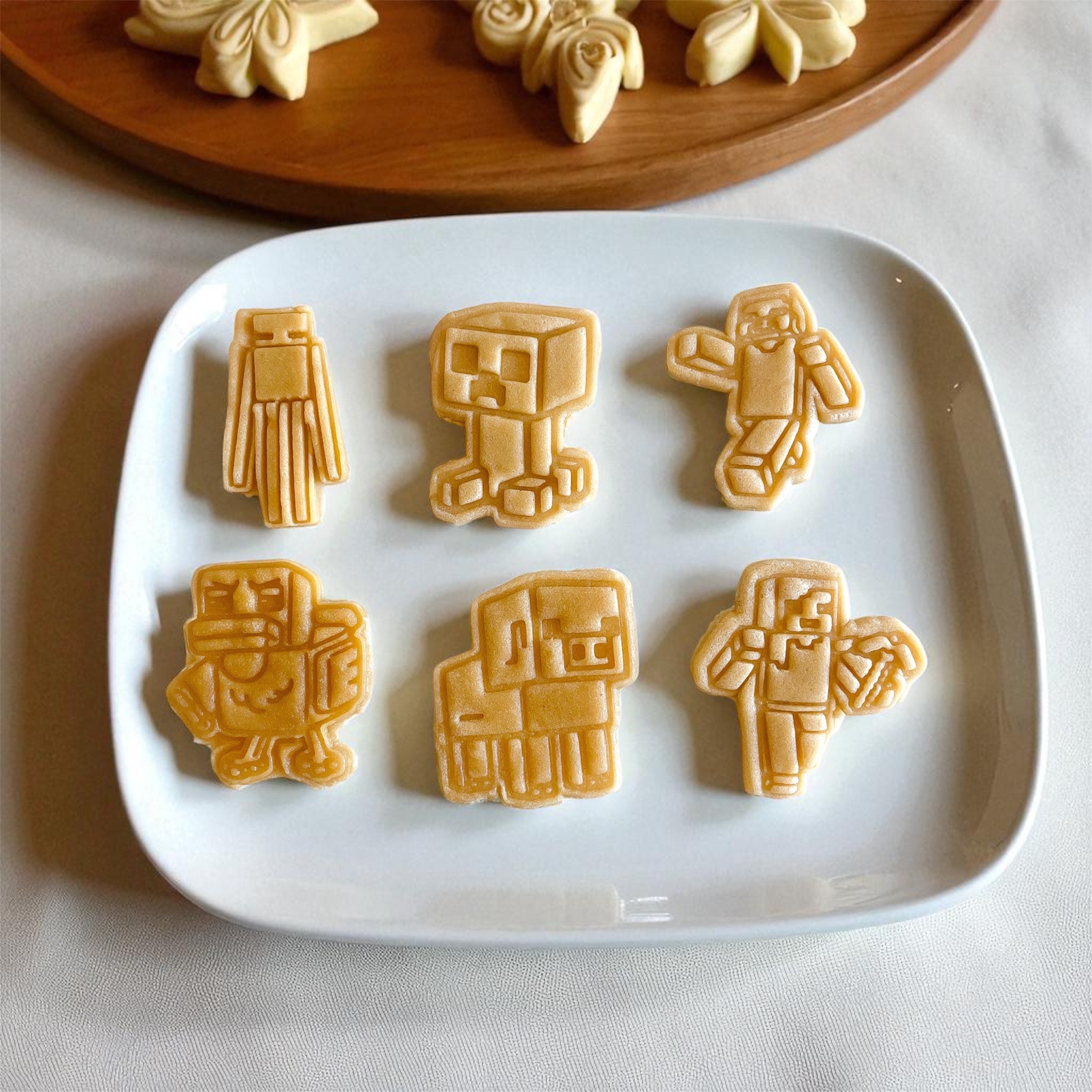 Cortadores y sellos de galletas, Set de 6 figuras de video juegos tematicos 6cm para fondant, reposteria, galletas, masa fria y manualidades. (Copia)