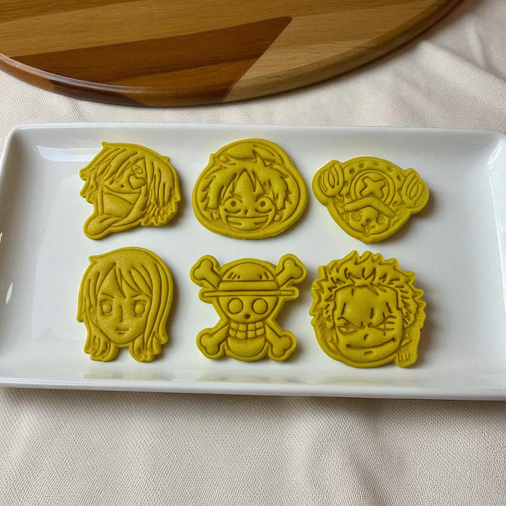 Cortadores y sellos de galletas Set de 6 figuras de Anime one piece 5cm para fondant reposteria, galletas, masa fria y manualidades.