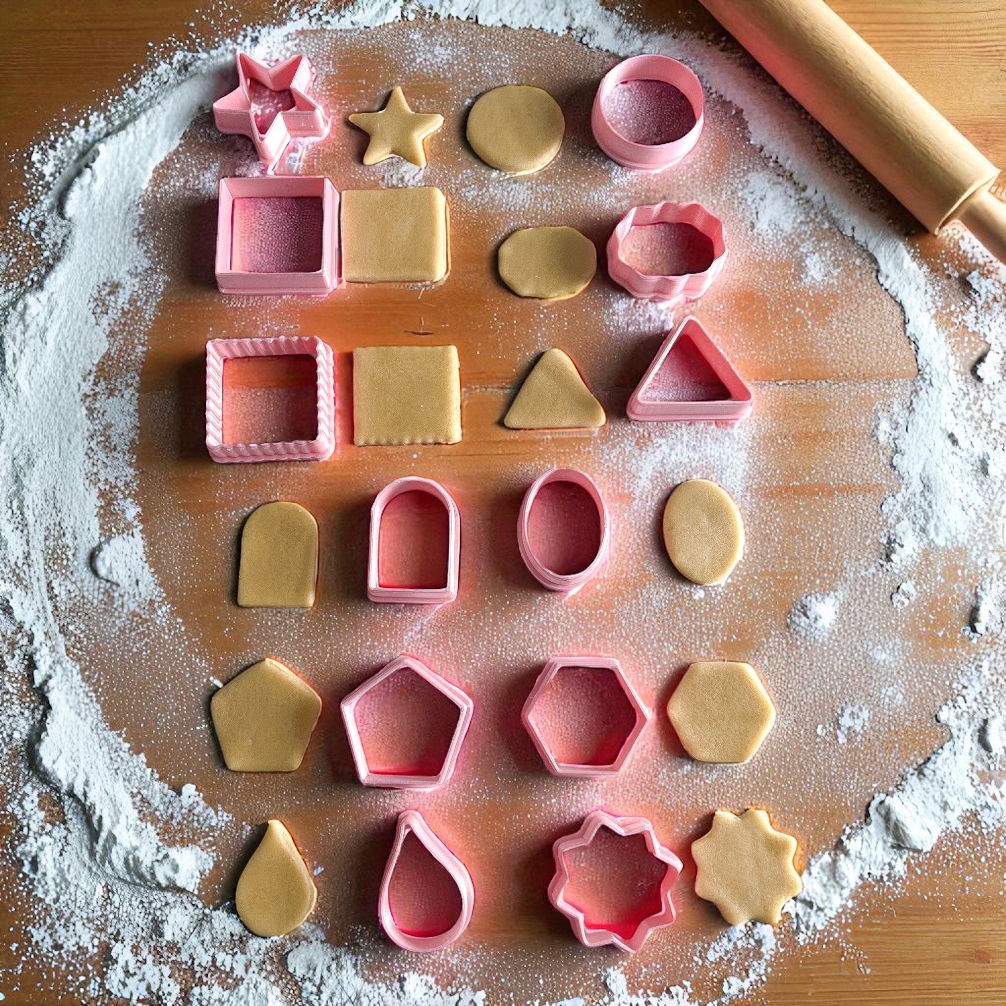 Pack 12 Cortadores de galletas Figuras geometricas para fondant reposteria, galletas, masa fria y manualidades.