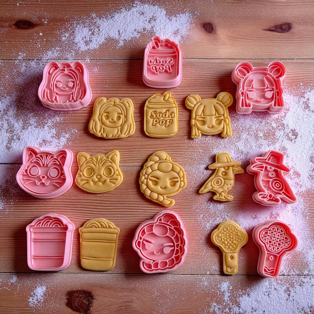 Cortadores y sellos de galletas Set de 8 figuras de Las Guerreras De Kpop 5cm para fondant, masa fria, manualidades y galletas.