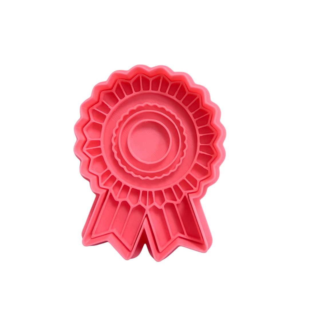 Cortador y sello de galleta Escarapela para fondant reposteria, galletas, masa fria y manualidades.