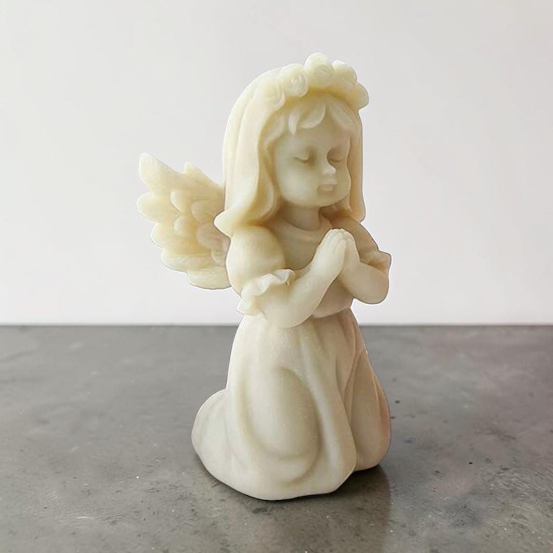 Angelita Orando 3D