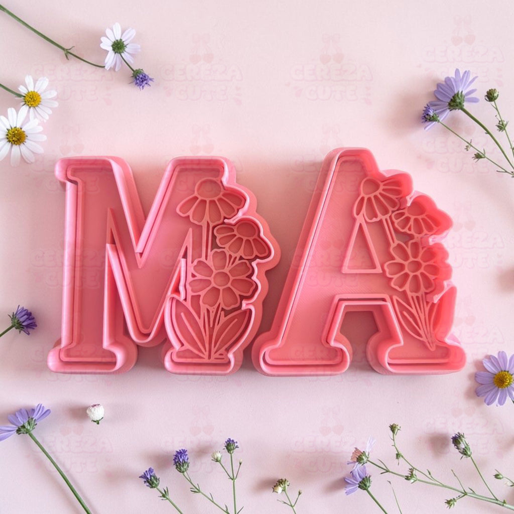 Cortadores y sellos de galletas de letras  MA dia de la madre para fondant reposteria, galletas, masa fria y manualidades.