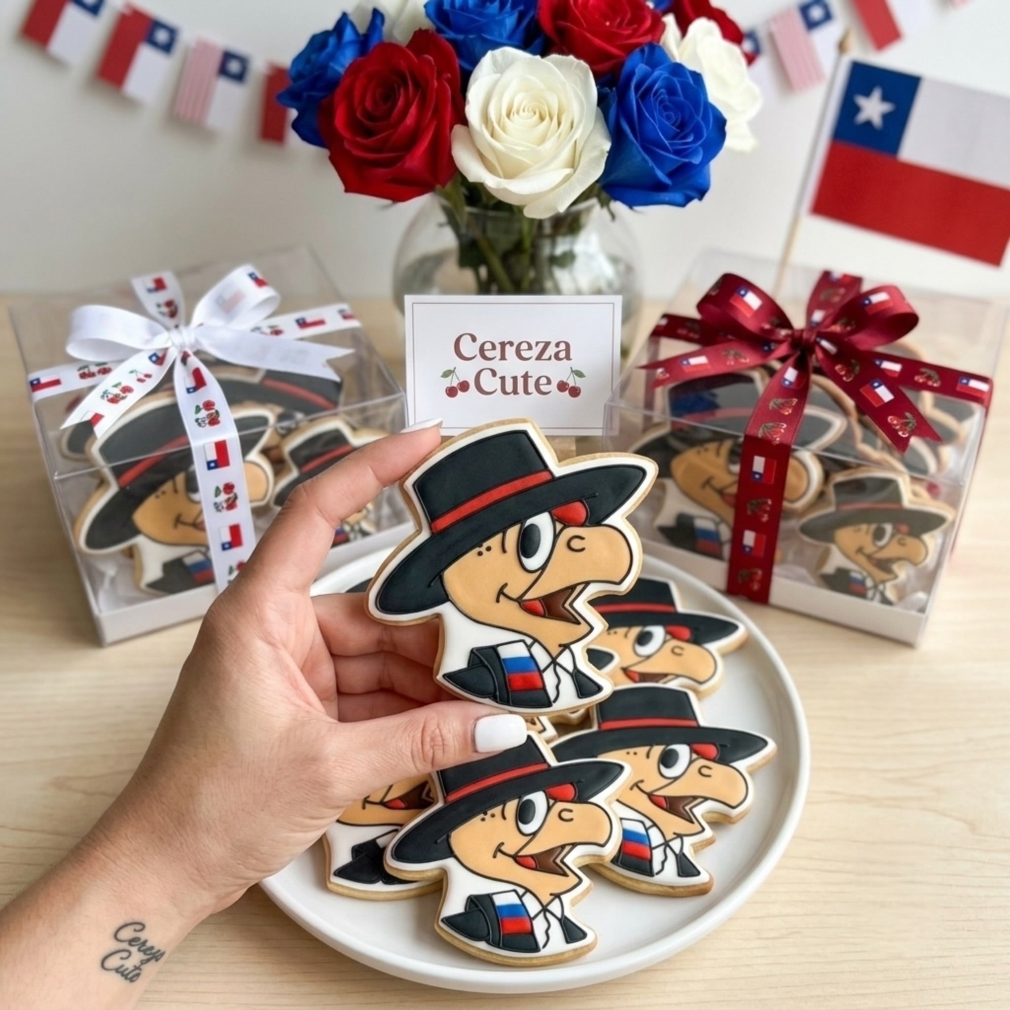 Cortador y sello de galleta Condorito para fondant reposteria, galletas, masa fria y manualidades.